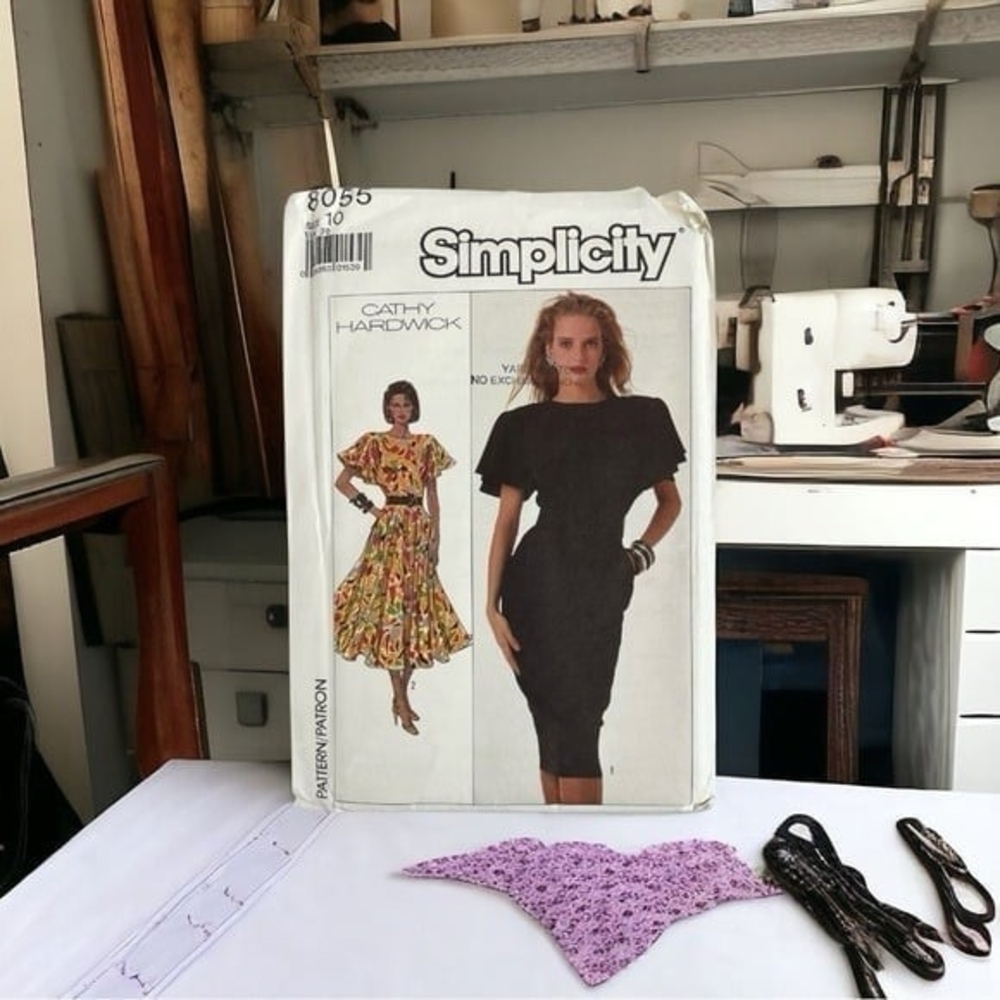Vintage Simplicity 8055 Cathy Hardwick Designer Dress Pattern Size 10 Uncut